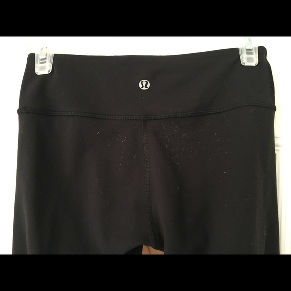Cropped wonder under lululemon leggings - Picture 3 of 7